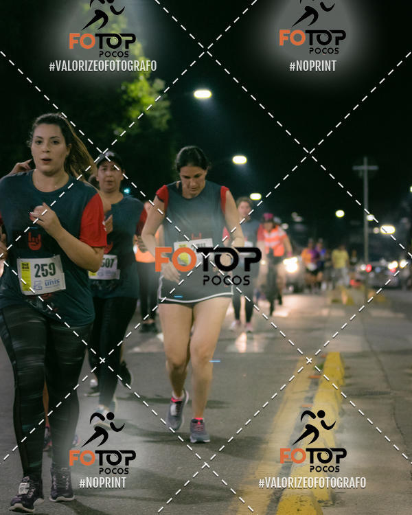 Buy your photos of the eventPA Rock Run - Corrida Noturna on Fotop