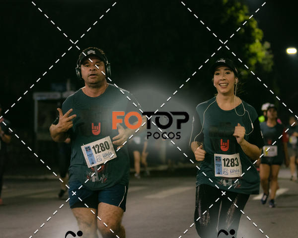 Buy your photos of the eventPA Rock Run - Corrida Noturna on Fotop