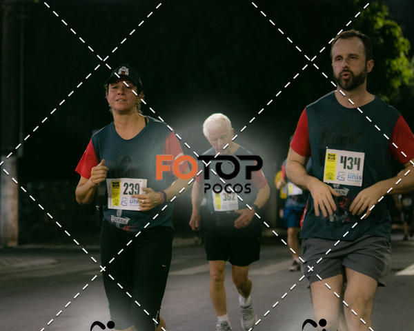 Buy your photos of the eventPA Rock Run - Corrida Noturna on Fotop
