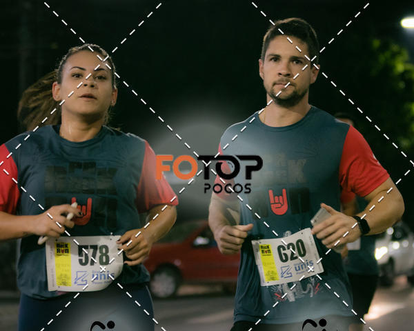 Buy your photos of the eventPA Rock Run - Corrida Noturna on Fotop