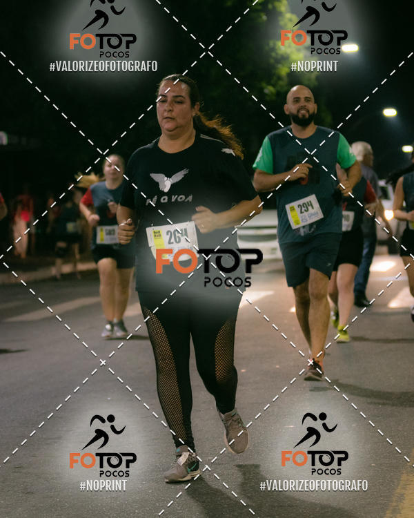 Buy your photos of the eventPA Rock Run - Corrida Noturna on Fotop
