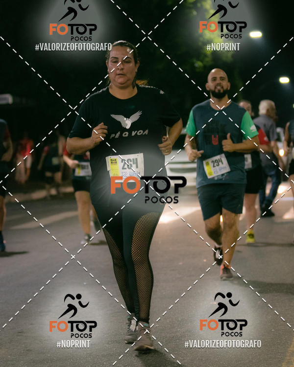 Buy your photos of the eventPA Rock Run - Corrida Noturna on Fotop