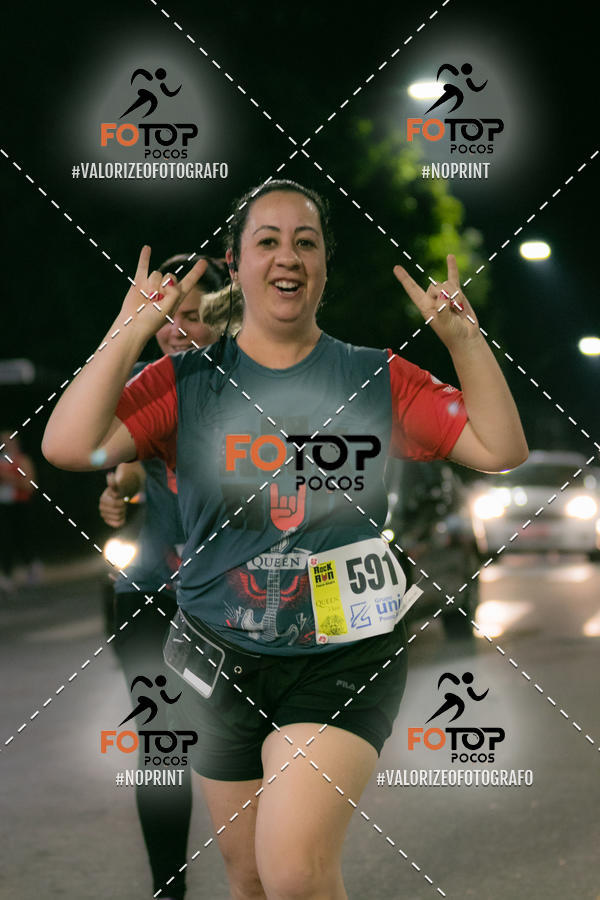 Buy your photos of the eventPA Rock Run - Corrida Noturna on Fotop