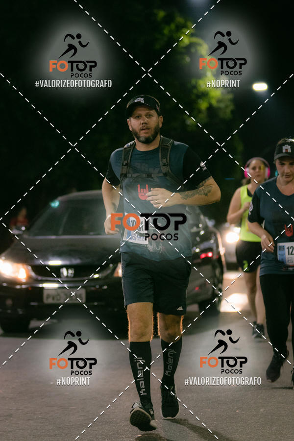Buy your photos of the eventPA Rock Run - Corrida Noturna on Fotop