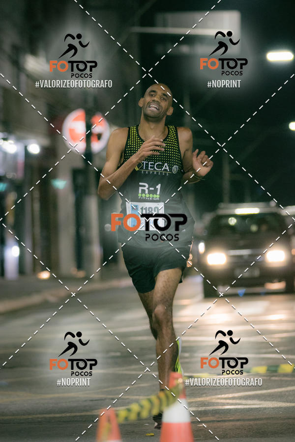 Buy your photos of the eventPA Rock Run - Corrida Noturna on Fotop