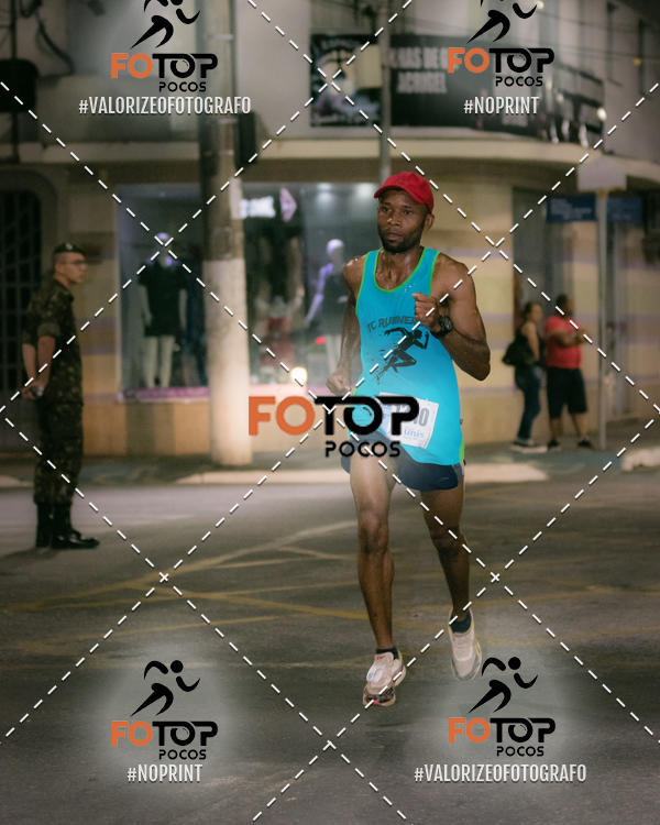 Buy your photos of the eventPA Rock Run - Corrida Noturna on Fotop