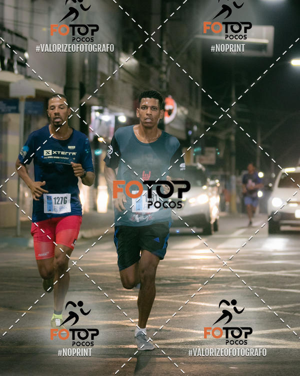 Buy your photos of the eventPA Rock Run - Corrida Noturna on Fotop