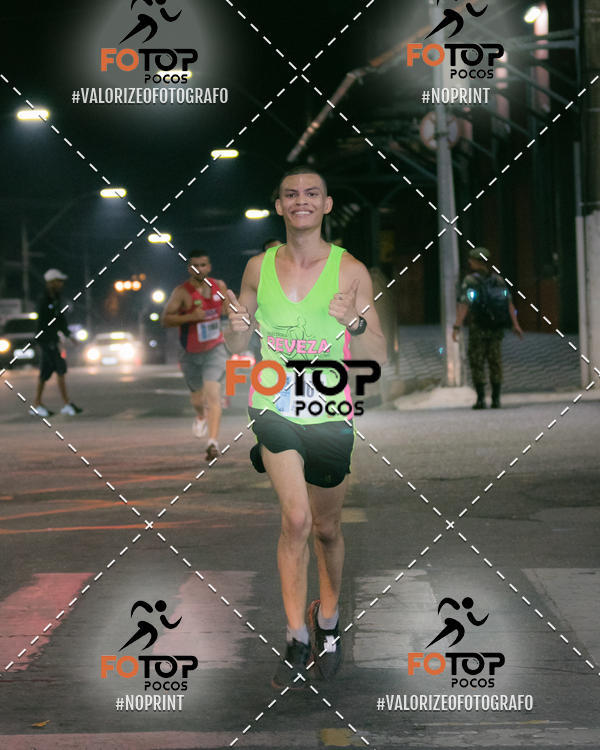 Buy your photos of the eventPA Rock Run - Corrida Noturna on Fotop