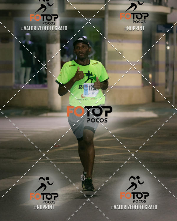 Buy your photos of the eventPA Rock Run - Corrida Noturna on Fotop