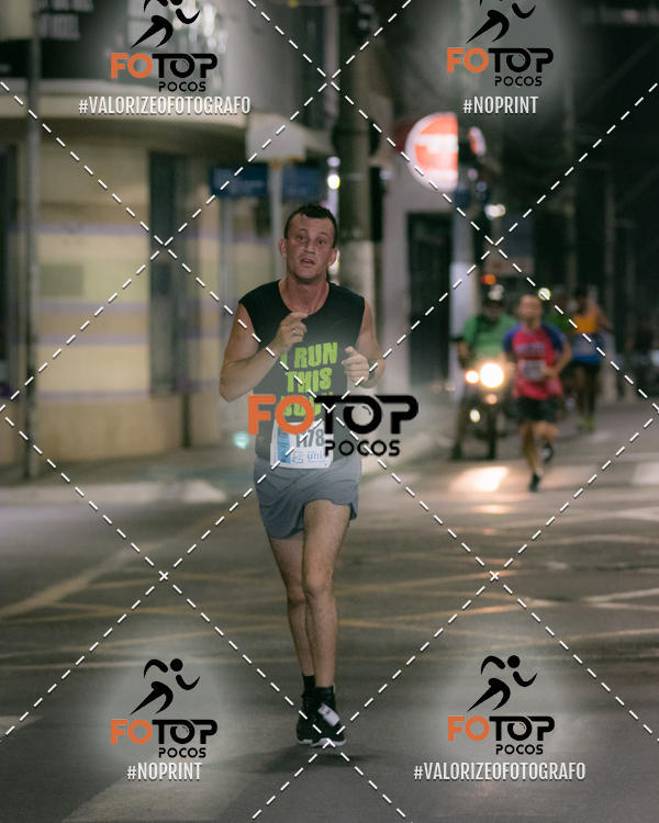 Buy your photos of the eventPA Rock Run - Corrida Noturna on Fotop