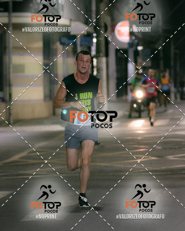 Buy your photos of the eventPA Rock Run - Corrida Noturna on Fotop