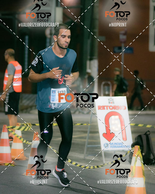 Buy your photos of the eventPA Rock Run - Corrida Noturna on Fotop