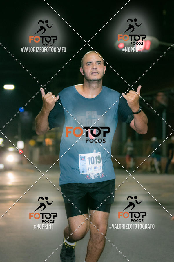 Buy your photos of the eventPA Rock Run - Corrida Noturna on Fotop