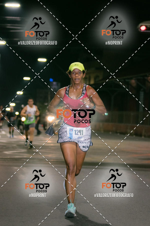 Buy your photos of the eventPA Rock Run - Corrida Noturna on Fotop