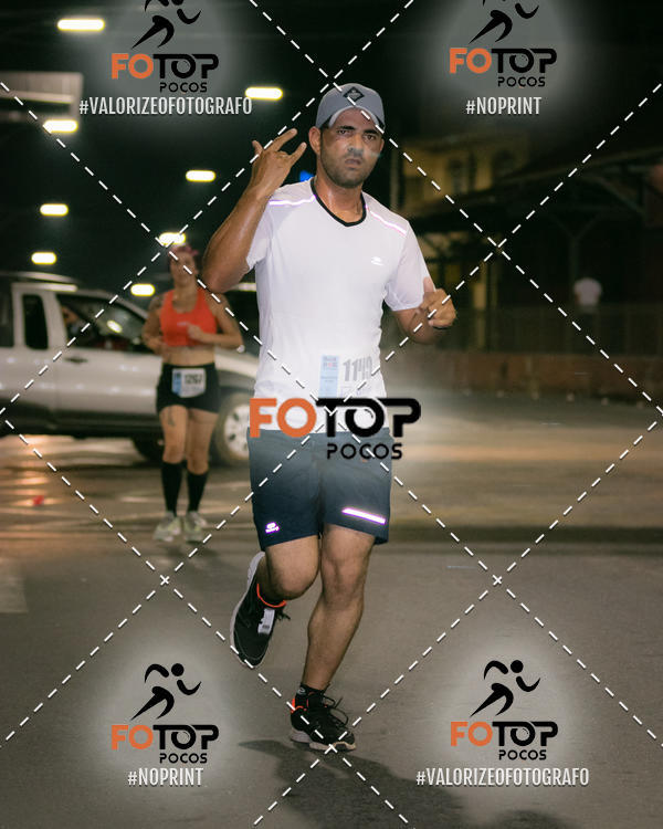Buy your photos of the eventPA Rock Run - Corrida Noturna on Fotop
