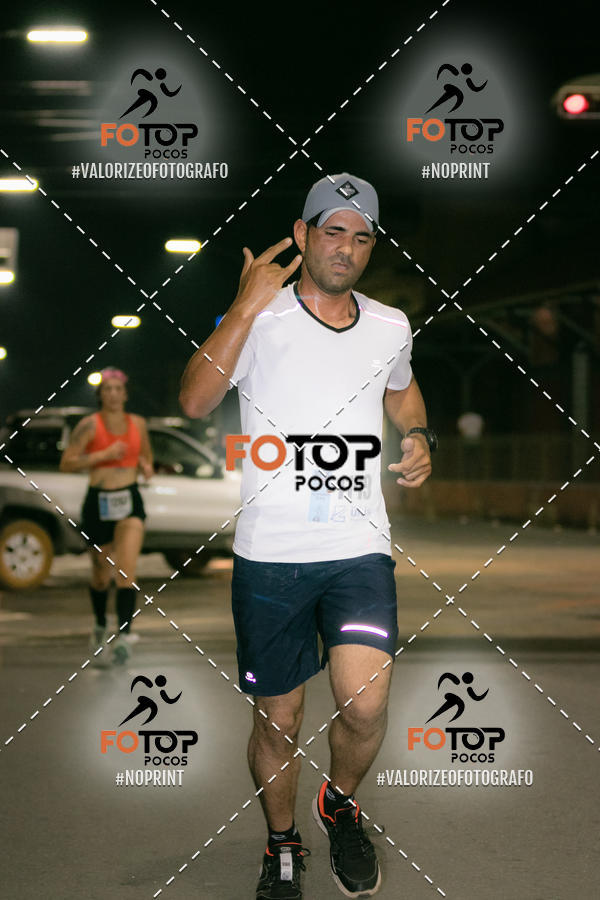 Buy your photos of the eventPA Rock Run - Corrida Noturna on Fotop