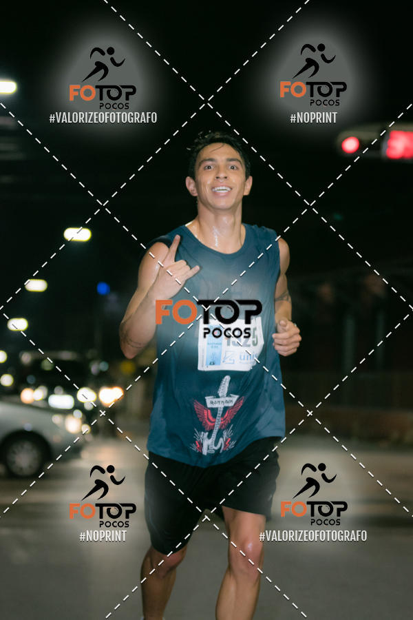 Buy your photos of the eventPA Rock Run - Corrida Noturna on Fotop