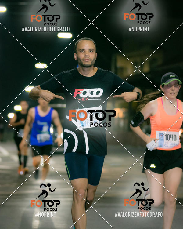 Buy your photos of the eventPA Rock Run - Corrida Noturna on Fotop