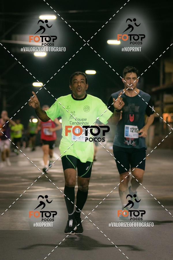 Buy your photos of the eventPA Rock Run - Corrida Noturna on Fotop