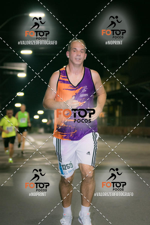 Buy your photos of the eventPA Rock Run - Corrida Noturna on Fotop