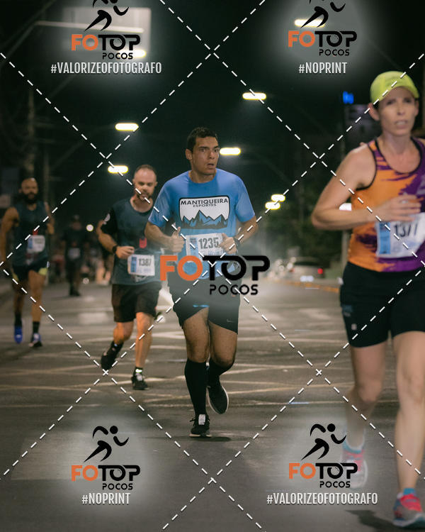 Buy your photos of the eventPA Rock Run - Corrida Noturna on Fotop