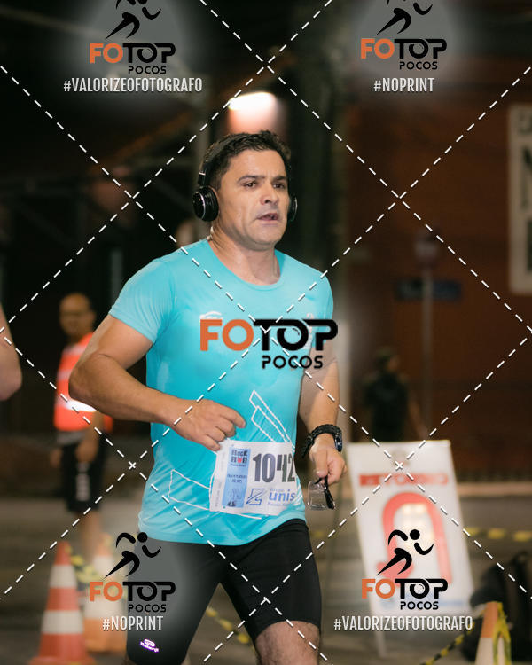Buy your photos of the eventPA Rock Run - Corrida Noturna on Fotop