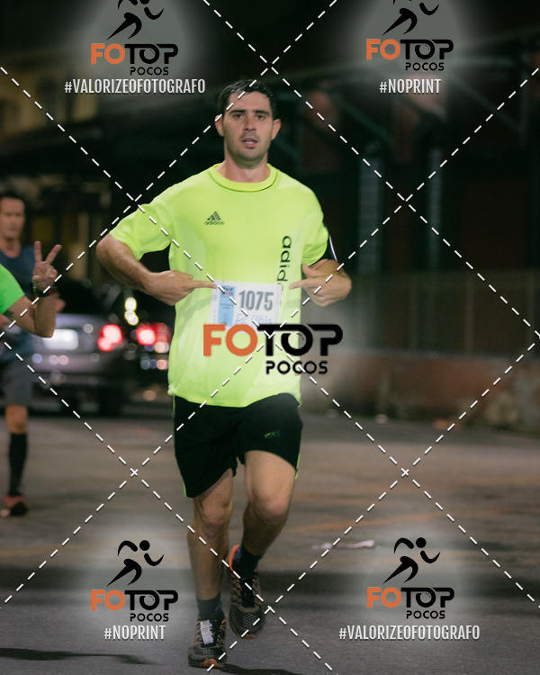 Buy your photos of the eventPA Rock Run - Corrida Noturna on Fotop