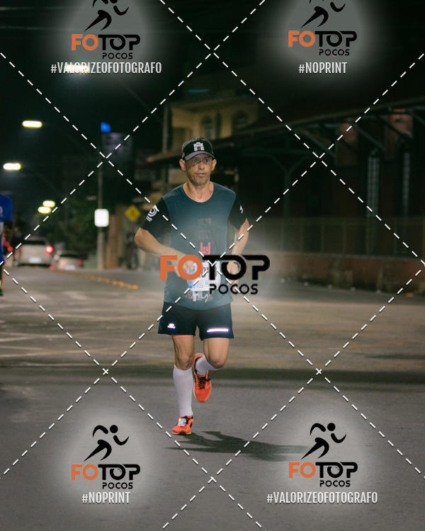 Buy your photos of the eventPA Rock Run - Corrida Noturna on Fotop