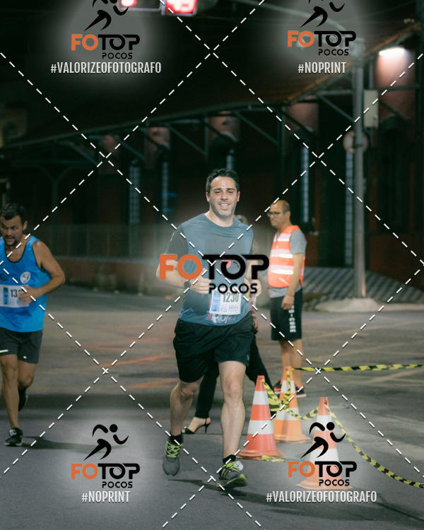 Buy your photos of the eventPA Rock Run - Corrida Noturna on Fotop