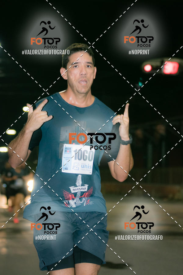 Buy your photos of the eventPA Rock Run - Corrida Noturna on Fotop
