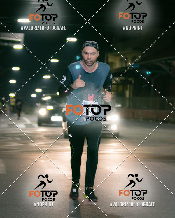 Buy your photos of the eventPA Rock Run - Corrida Noturna on Fotop