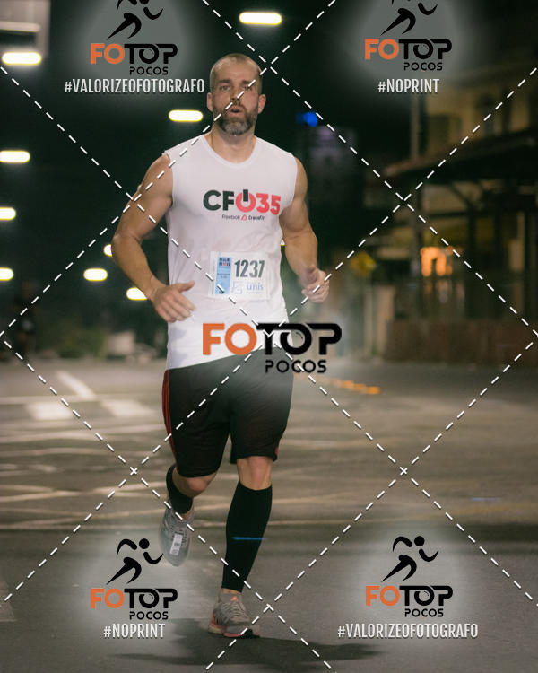 Buy your photos of the eventPA Rock Run - Corrida Noturna on Fotop