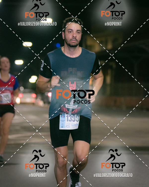 Buy your photos of the eventPA Rock Run - Corrida Noturna on Fotop