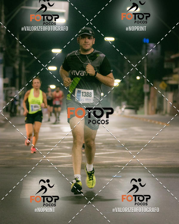 Buy your photos of the eventPA Rock Run - Corrida Noturna on Fotop