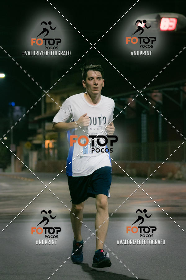 Buy your photos of the eventPA Rock Run - Corrida Noturna on Fotop