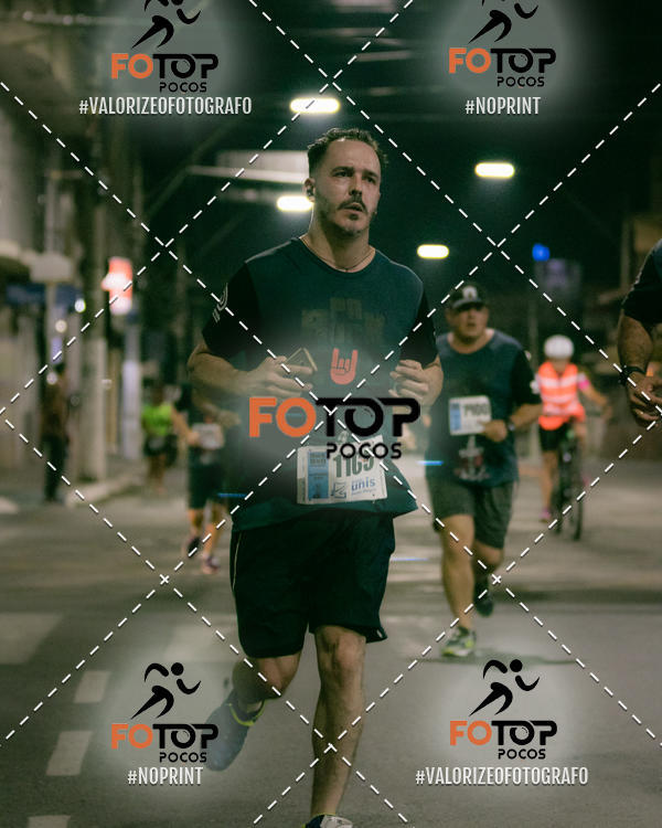 Buy your photos of the eventPA Rock Run - Corrida Noturna on Fotop