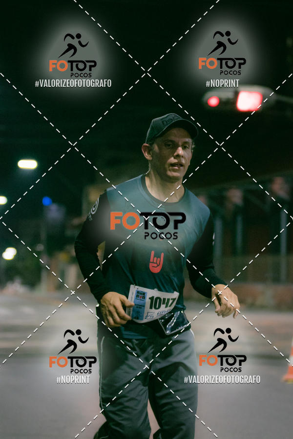 Buy your photos of the eventPA Rock Run - Corrida Noturna on Fotop
