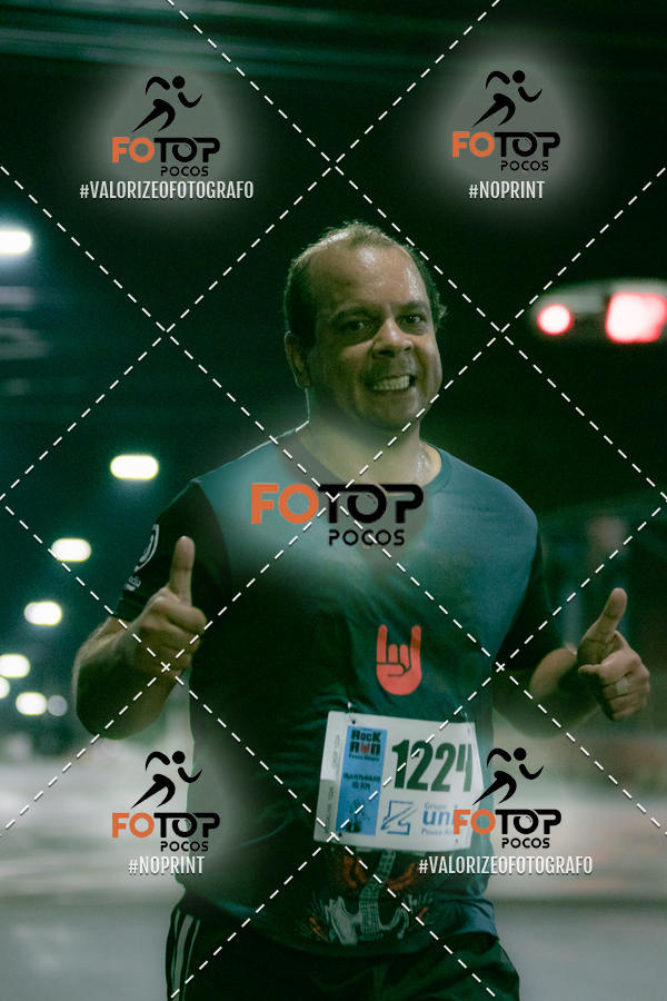 Buy your photos of the eventPA Rock Run - Corrida Noturna on Fotop