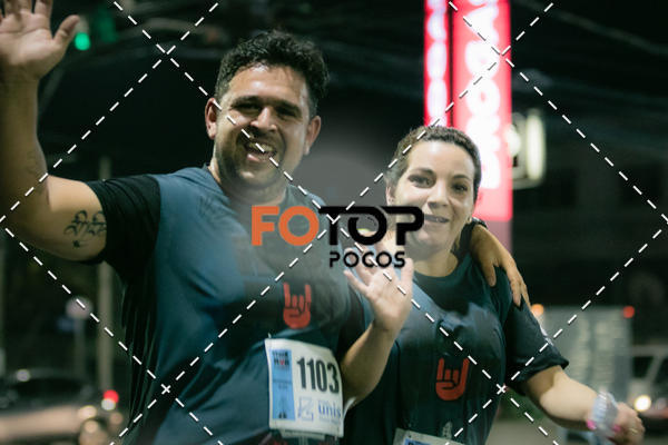 Buy your photos of the eventPA Rock Run - Corrida Noturna on Fotop