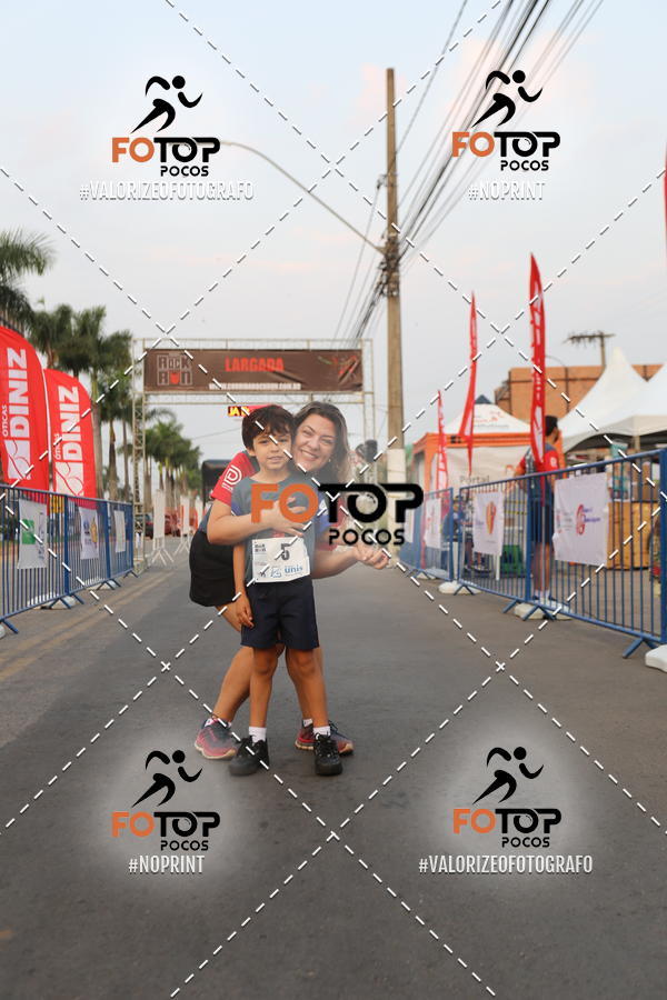 Buy your photos of the eventPA Rock Run - Corrida Noturna on Fotop