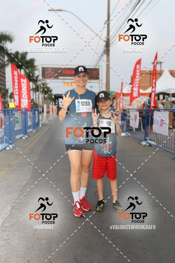 Buy your photos of the eventPA Rock Run - Corrida Noturna on Fotop