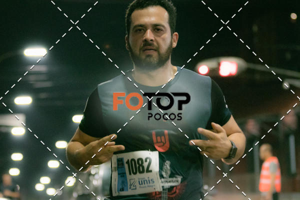 Buy your photos of the eventPA Rock Run - Corrida Noturna on Fotop