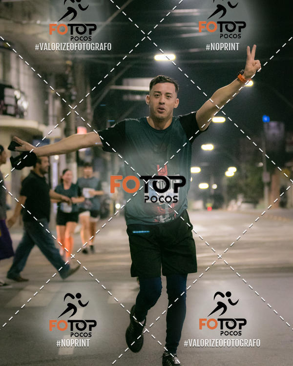 Buy your photos of the eventPA Rock Run - Corrida Noturna on Fotop