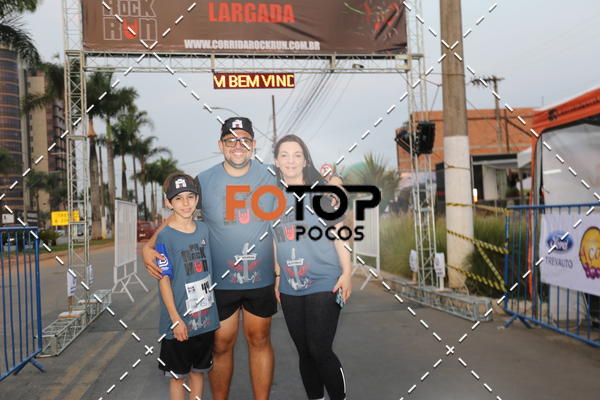Buy your photos of the eventPA Rock Run - Corrida Noturna on Fotop
