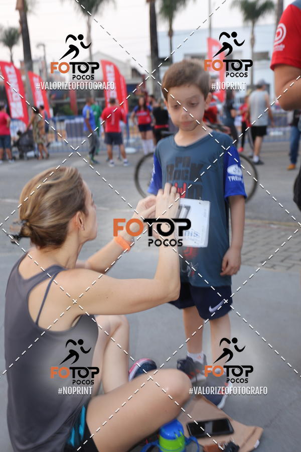Buy your photos of the eventPA Rock Run - Corrida Noturna on Fotop