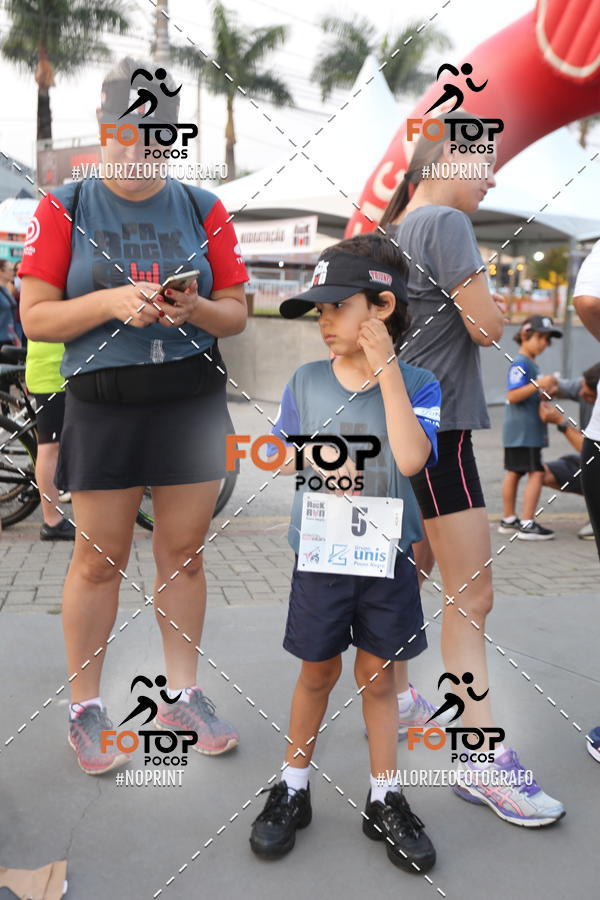 Buy your photos of the eventPA Rock Run - Corrida Noturna on Fotop