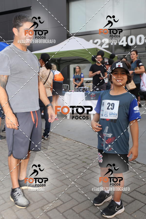 Buy your photos of the eventPA Rock Run - Corrida Noturna on Fotop