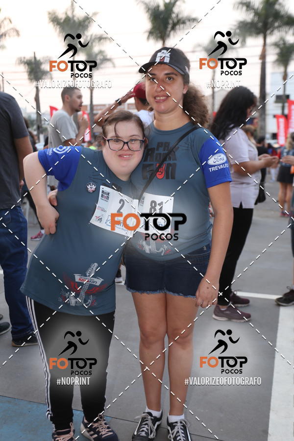 Buy your photos of the eventPA Rock Run - Corrida Noturna on Fotop