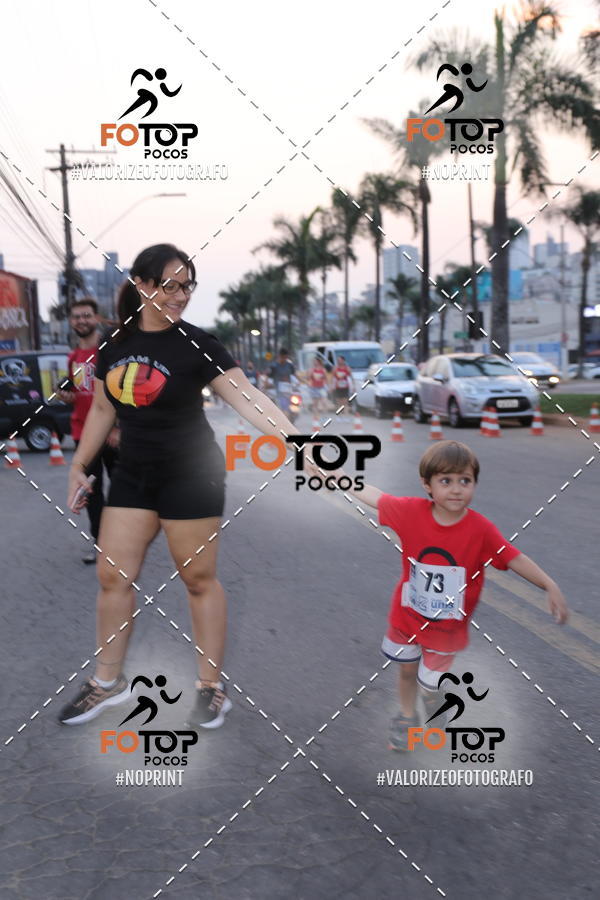 Buy your photos of the eventPA Rock Run - Corrida Noturna on Fotop
