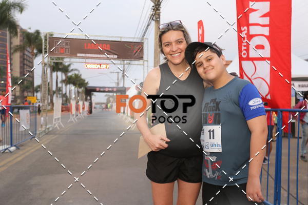 Buy your photos of the eventPA Rock Run - Corrida Noturna on Fotop